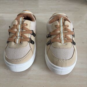 Oomphies Colton Boys Slip On Toddler Shoes